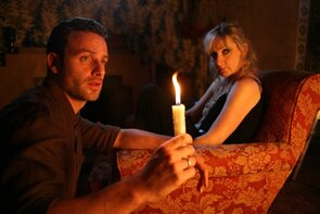 Фото из сериала После смерти (2005)