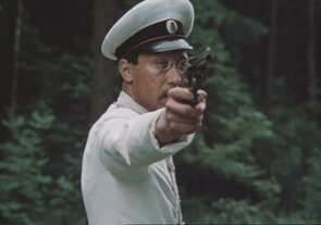 Фото из фильма Поцелуй (1983)