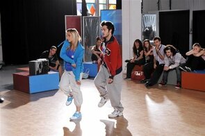 Фото из сериала Пой (2008)