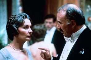 Фото из сериала Поющие в терновнике (1983)