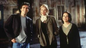 Фото из фильма Правда о кошках и собаках (1996)