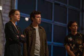 Фото из сериала Проклятие (2023)