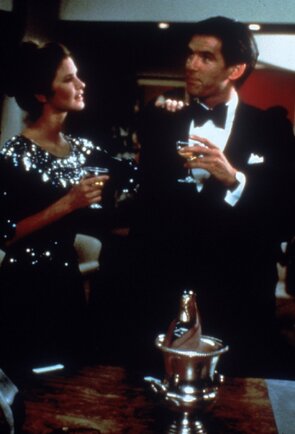 Фото из сериала Ремингтон Стил (1982)
