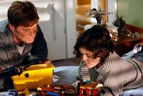 Фото из сериала Родители (2011)