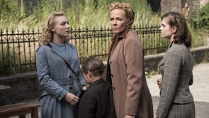 Фото из сериала Наши чудесные годы (2020)