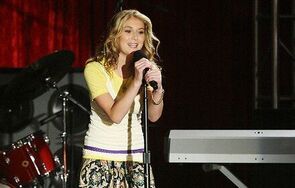 Фото из сериала Ruby & the Rockits (2009)