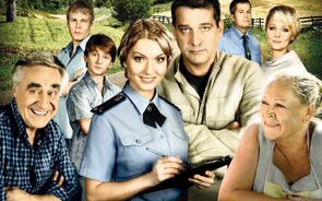 Фото из сериала Семейный детектив (2012)