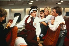 Фото из фильма Школа стюардесс (1987)