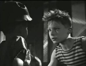 Фото из фильма Слон и веревочка (1946)