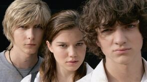 Фото из фильма Служители (2008)
