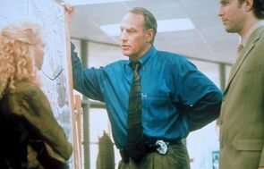 Фото из сериала Служить и защищать (1999)