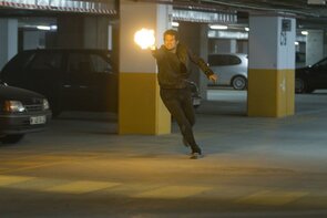 Фото из фильма Средь бела дня (2012)