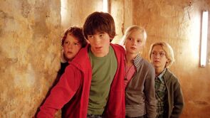 Фото из фильма Отряд ТККГ и загадочная интеллигентная машина (2006)