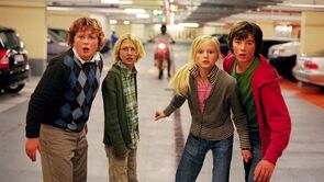 Фото из фильма Отряд ТККГ и загадочная интеллигентная машина (2006)