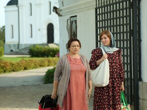 Фото из сериала Свет в окне (2024)
