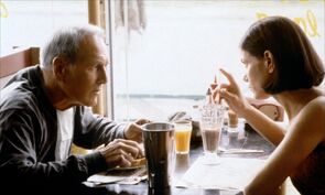 Фото из фильма Там, где деньги (2001)