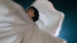 Фото из фильма Танцовщица (2016)
