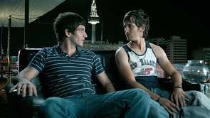 Фото из фильма Темно-синий, почти черный (2008)