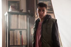 Фото из сериала Тень за спиной (2019)