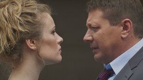 Фото из сериала Тонкий лёд (2016)