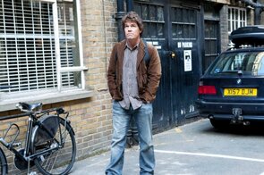 Фото из фильма Ты встретишь таинственного незнакомца (2011)