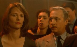 Фото из фильма Умирают только дважды (1985)