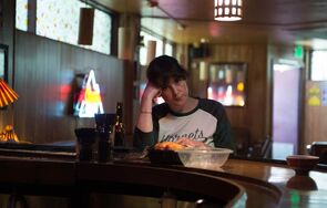 Фото из фильма В этом мире я больше не чувствую себя как дома. (2017)