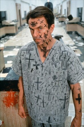 Фото из фильма В пасти безумия (1994)