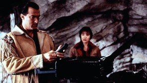 Фото из фильма В смертельной опасности (1994)