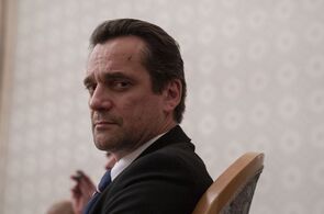 Фото из сериала Варшава'21 (2024)