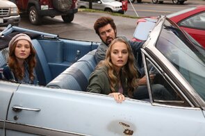 Фото из сериала Все еще король (2016)