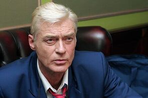 Фото из сериала Высший пилотаж (2009)