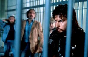 Фото из фильма За пределами закона (1993)