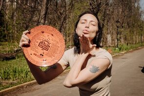 Фото из фильма За слова отвечаю (2024)