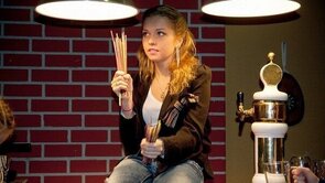 Фото из сериала Здесь кто-то есть... (2010)