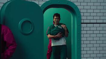 Фото сериала Игра в кальмара 3 сезон 2025.