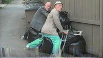 Фото фильма Трахальщики мусорных бачков 2009.