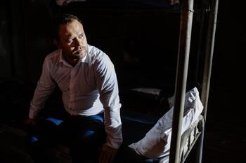 Фото сериала Тёмная лошадка 2019.