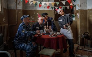 Фото фильма Нейробатя 2025.